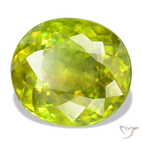 Esfena verde natural 8,65ct, corte oval, VS