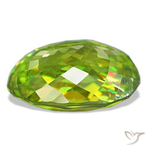 Esfena verde natural 7,87ct, corte oval, VS