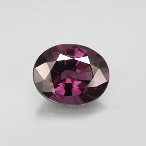 Espinélio  natural 3,04ct, corte oval, VVS