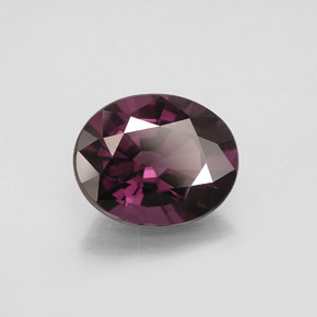 Espinélio  natural 3,04ct, corte oval, VVS