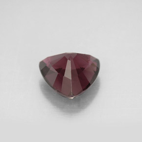 Espinélio  natural 2,46ct, trillion, VS-SI
