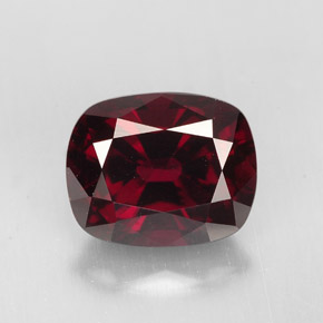 Espinélio  natural 2,79ct, almofada cortada, VS