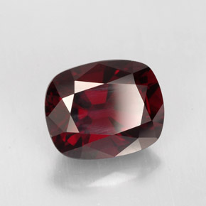 Espinélio  natural 2,79ct, almofada cortada, VS