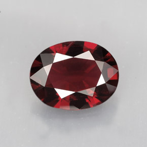 Espinélio  natural 2,11ct, corte oval, VS