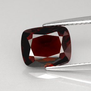 Espinélio vermelho natural 2,83ct, almofada cortada, VVS