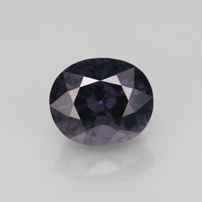 Espinélio  natural 2,43ct, corte oval, VVS