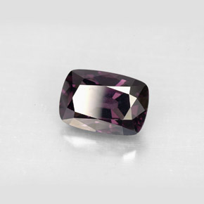 Espinélio  natural 2,70ct, almofada cortada, VVS