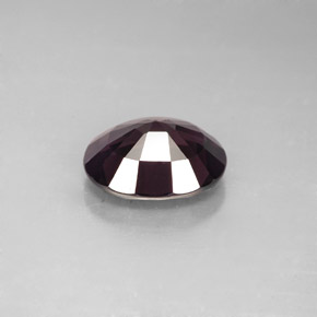 Espinélio violeta natural 2,32ct, corte oval, VVS-VS