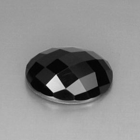 Espinélio preto natural 9,20ct, corte oval, opaco