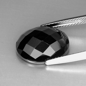 Espinélio preto natural 9,20ct, corte oval, opaco