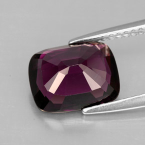 Espinélio  natural 3,44ct, almofada cortada, VVS-VS