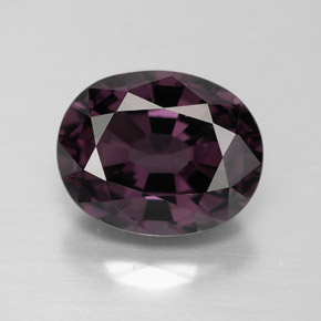 Espinélio  natural 3,69ct, corte oval, VVS-VS