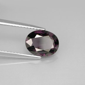 Espinélio  natural 2,02ct, corte oval, VVS-VS