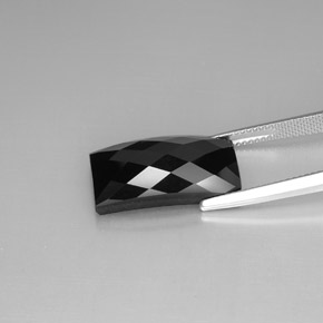 Espinélio preto natural 14,35ct, baguete, opaco