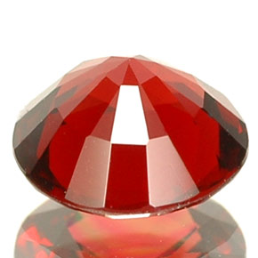 Espinélio vermelho natural 0,70ct, corte redondo, VS