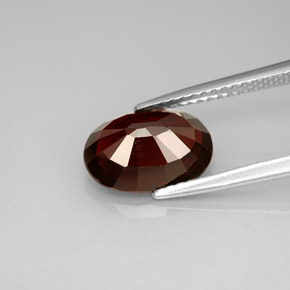 Espinélio  natural 2,78ct, corte oval, VS