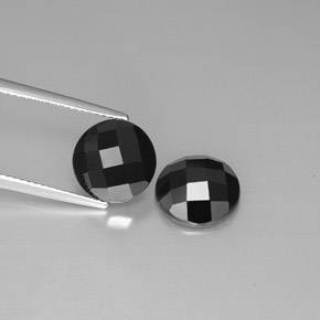 Pedras preciosas de espinélio preto natural de  ct, corte redondo, opaco