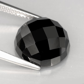 Espinélio preto natural 8,69ct, corte redondo, opaco