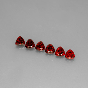 Pedras preciosas de espinélio vermelho natural de  ct, trillion, VS