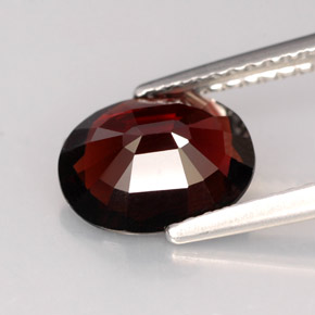 Espinélio  natural 1,80ct, corte oval, VS