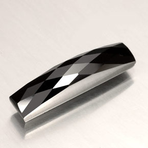 Espinélio preto natural 4,23ct, baguete, opaco