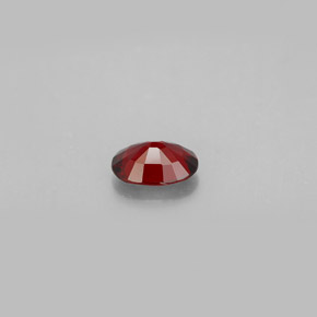 Espinélio vermelho natural 0,64ct, corte oval, VVS-VS