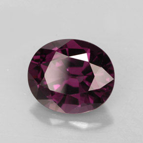 Espinélio  natural 3,43ct, corte oval, VVS