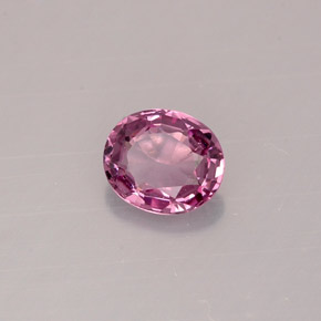 Espinélio violeta natural 0,63ct, corte oval, VVS-VS