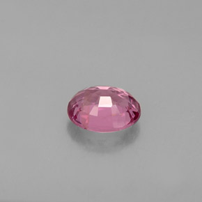Espinélio violeta natural 0,70ct, corte oval, VVS-VS