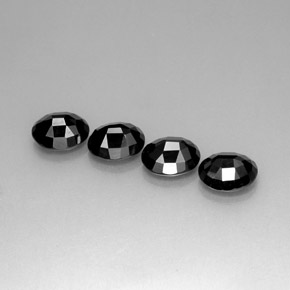 Pedras preciosas de espinélio preto natural de  ct, corte oval, opaco