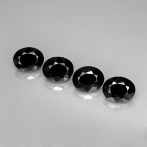 Pedras preciosas de espinélio preto natural de  ct, corte oval, opaco