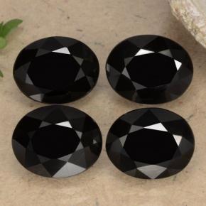 Pedras preciosas de espinélio preto natural de  ct, corte oval, opaco