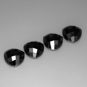 Pedras preciosas de espinélio preto natural de  ct, trillion, opaco
