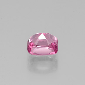 Espinélio  natural 0,68ct, almofada cortada, VS