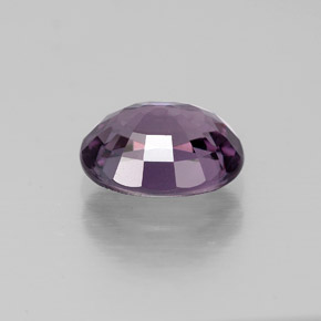 Espinélio violeta natural 1,70ct, corte oval, VVS
