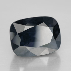 Espinélio violeta natural 6,64ct, almofada cortada, VVS