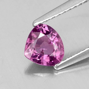 Espinélio violeta natural 0,68ct, formato de pêra, VVS