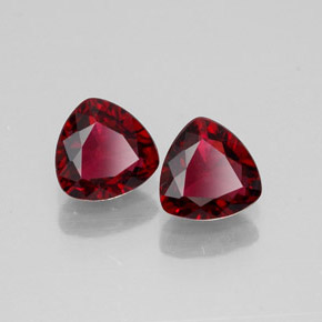 Pedras preciosas de espinélio vermelho natural de  ct, trillion, VVS-VS