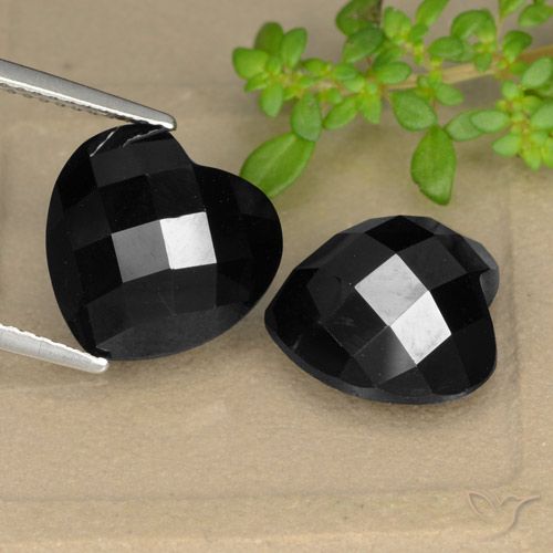 13.93ctw Natural Preto Espinélio, Coração, Opaco