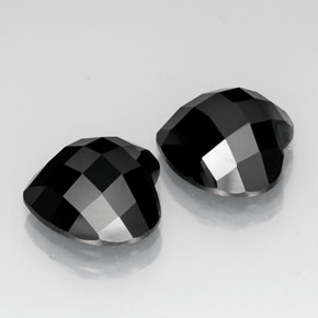 Pedras preciosas de espinélio preto natural de  ct, formato de coração, opaco