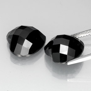 Pedras preciosas de espinélio preto natural de  ct, formato de coração, opaco