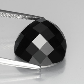 Espinélio preto natural 12,04ct, trillion, opaco