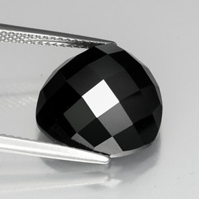 Espinélio preto natural 11,37ct, trillion, opaco