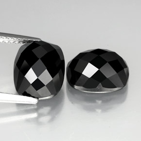Pedras preciosas de espinélio preto natural de  ct, almofada cortada, opaco