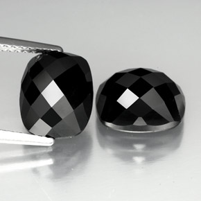 Pedras preciosas de espinélio preto natural de  ct, almofada cortada, opaco