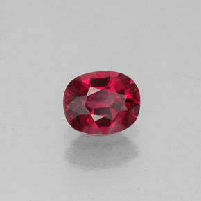 Espinélio vermelho natural 0,56ct, corte oval, VS-SI