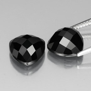 Pedras preciosas de espinélio preto natural de  ct, trillion, opaco