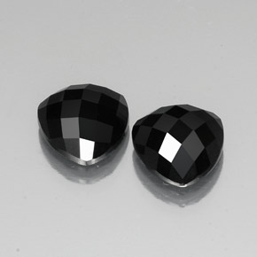 Pedras preciosas de espinélio preto natural de 8,33 ct, trillion, opaco