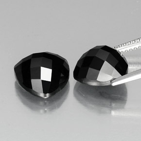 Pedras preciosas de espinélio preto natural de 9,13 ct, trillion, opaco