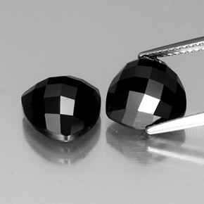 Pedras preciosas de espinélio preto natural de 8,73 ct, trillion, opaco